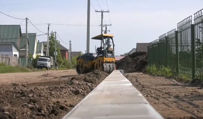 В Приангарье завершается ремонт дорог в Хомутово и Тырети