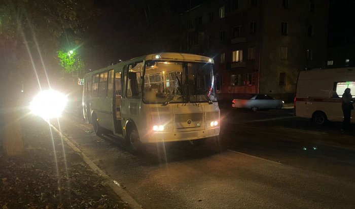 В Братске автобус насмерть сбил подростка (Видео)
