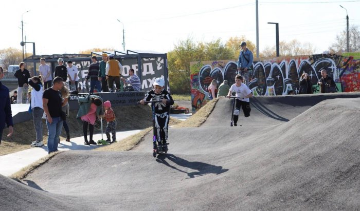 Бетонный скейт-парк открыли в предместье Рабочее Иркутска
