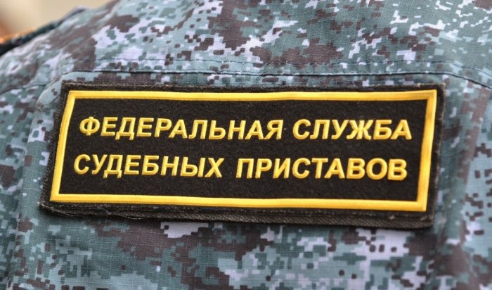 В Приангарье судебные приставы заставили таксиста выплатить долг по алиментам