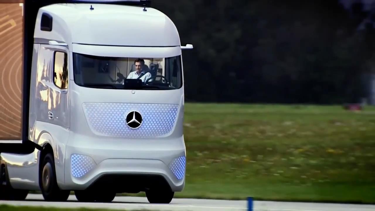 Mercedes Benz Future Truck 2025