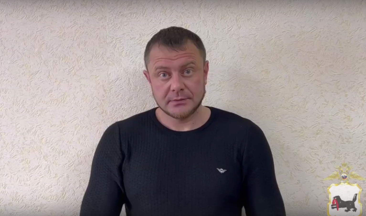 правитель слабый и лукавый,плешивый щеголь,враг труда. лукавый человек высказывания. бог исправляет людей. лукавый человек 3 буквы. хитрая улыбка мужчина.