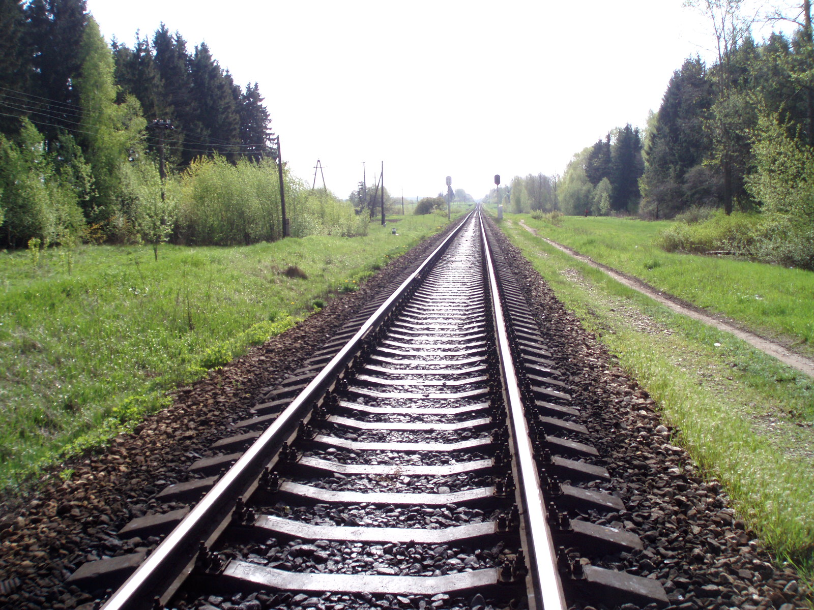 Железнодорожное полотно