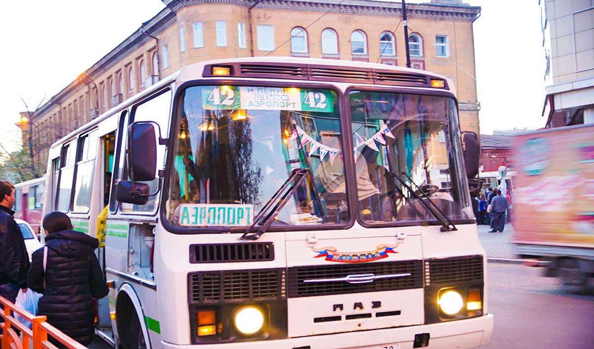 Сайт автобусов иркутск. Иркутские автобусы. Автобус Иркутск. Общественный транспорт Иркутск. Иркутск пассажирский автобус.