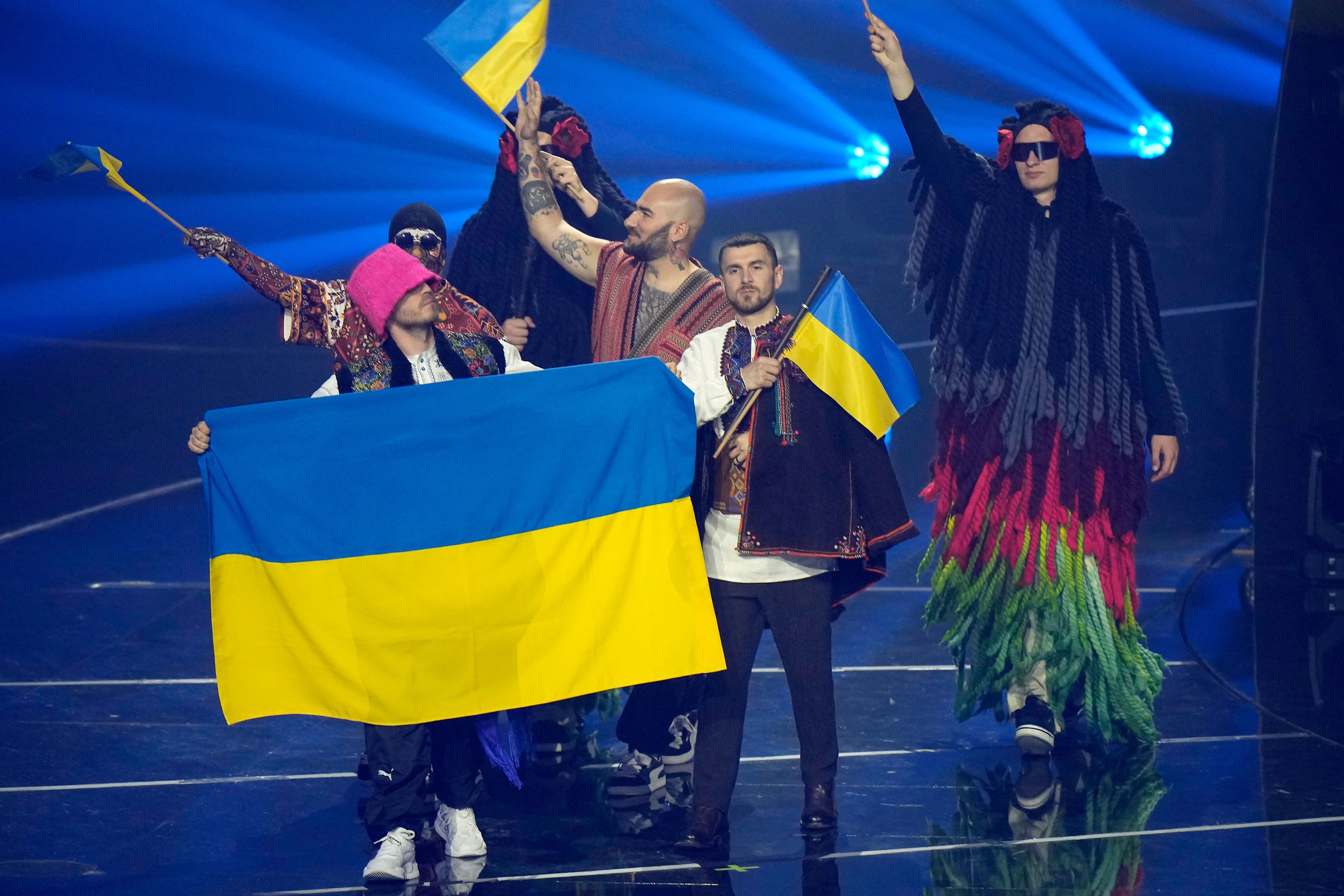 Eurovision final. Украина Евровидение 2022 группа. Украинская группа на Евровидение 2022. Kalush Eurovision 2022. Победитель Евровидения 2022.