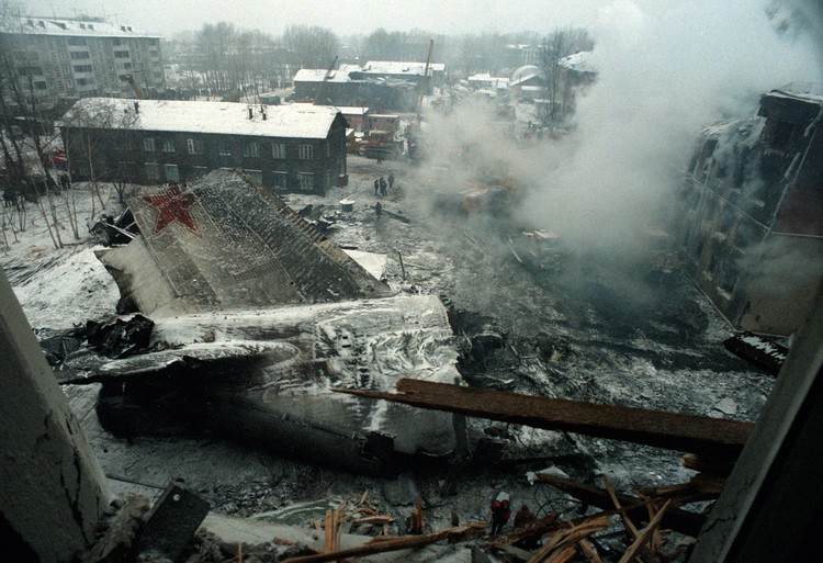 Падение самолета руслан 1997 фото в иркутске 25 лет назад произошло крушение "Руслана" во Втором Иркутске - Происшествия - WE